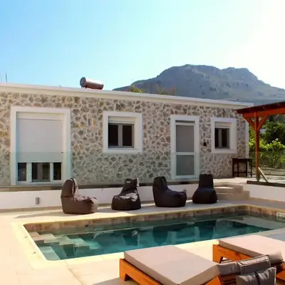 Casa Nikolou Stegna