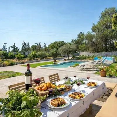 Wine & Vineyard Retreat Emarmene