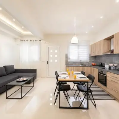 Asterashouse