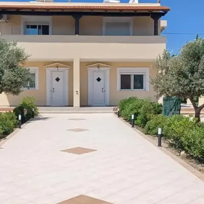 Sunny Garden Apartments