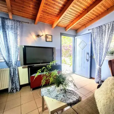 House with garden in city of Rhodes