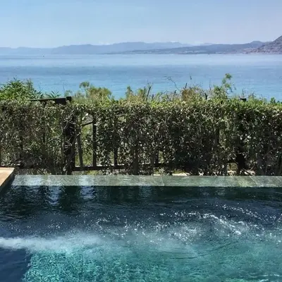 Aquavisionaire Beach Front Villa