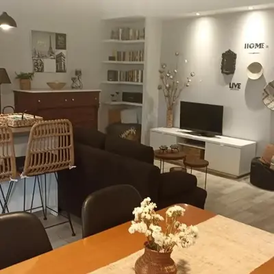 Charming garden apartment