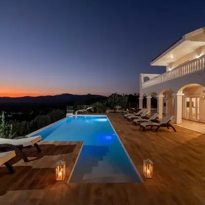 Villa Kamos