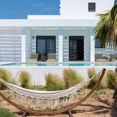 Seastar Villa Large Pool & Jacuzzi Retreat