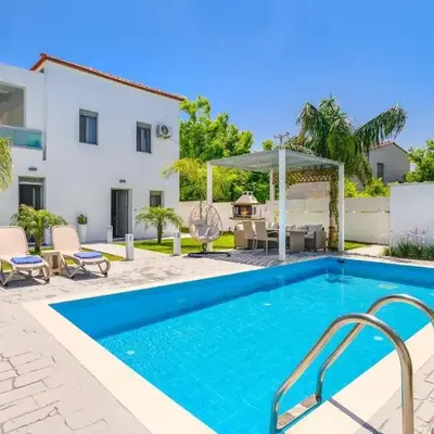 Villa Costa by Villa Plus