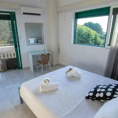Christos Apt - City Center w/ Royal Garden View