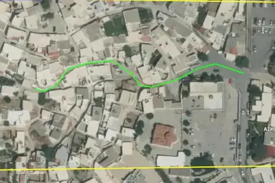 a map of a road with a green line at Omorfo House in Asklipiḯon