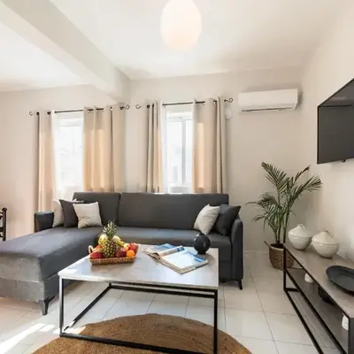 Emelia Cozy Apartment